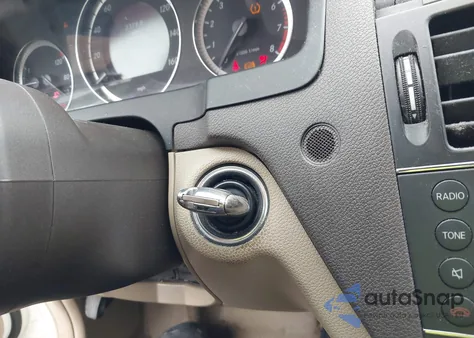 2009 Mercedes-Benz C 300 Luxury/Sport from USA, damaged, VIN WDDGF54X89R048281